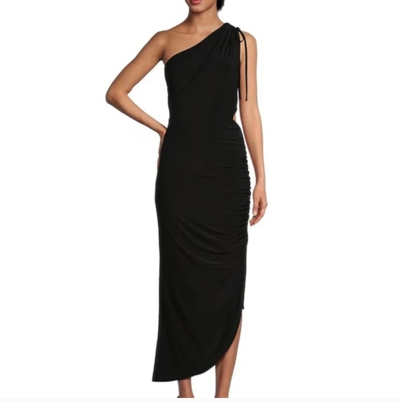 Gianni Bini Dresses & Skirts - Gianni Bini Black One-Shoulder Ruched Maxi Dress